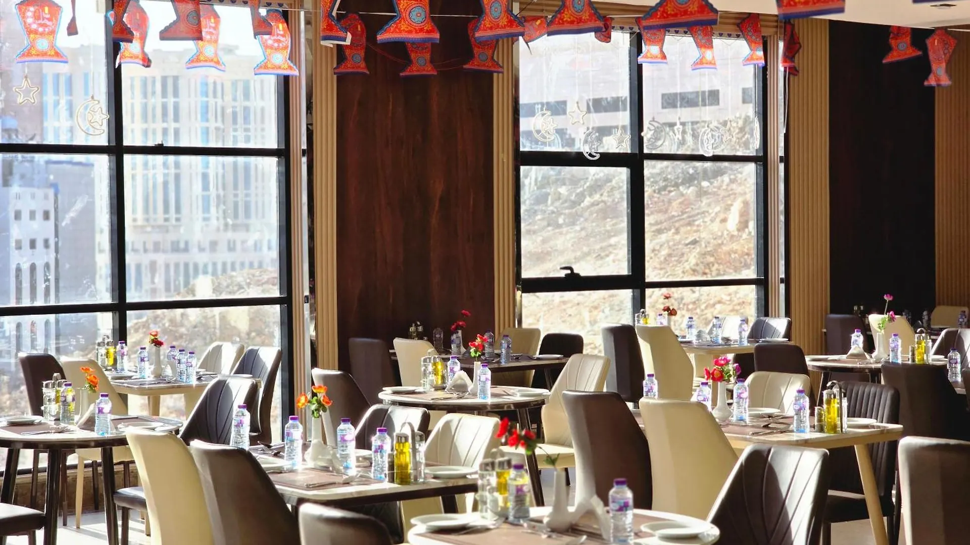 Midhal Al Ezz Makkah Al Masafi Otel Mekke Suudi Arabistan